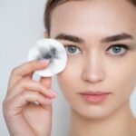 When Selecting a Makeup Remover, What Considerations Ought to You Take Into Account?