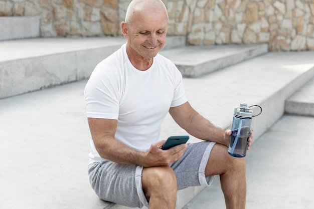 Simple Daily Habits to Enhance Joint Health After 40 Simple Daily Habits to Enhance Joint Health After 40