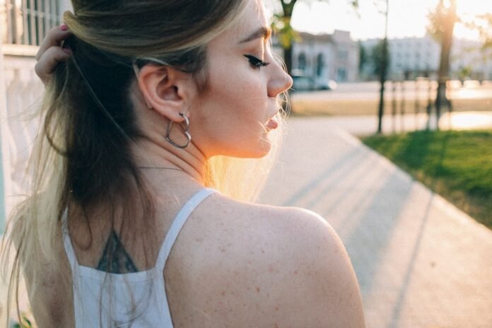 The Unsung Benefits of Zinc for Skin Health Over 40