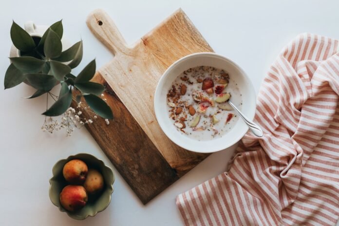 Unlocking the Gut-Brain Axis: Foods for Mental Clarity