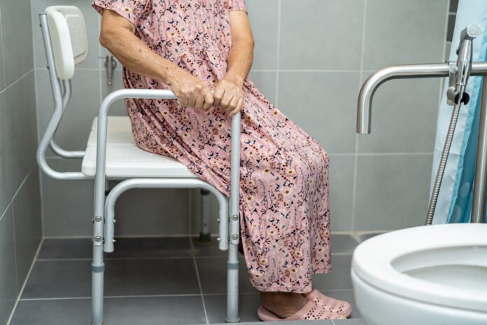 When Frequent Urination Means More Than Getting Older: Hidden Conditions — Clear Warning Signs